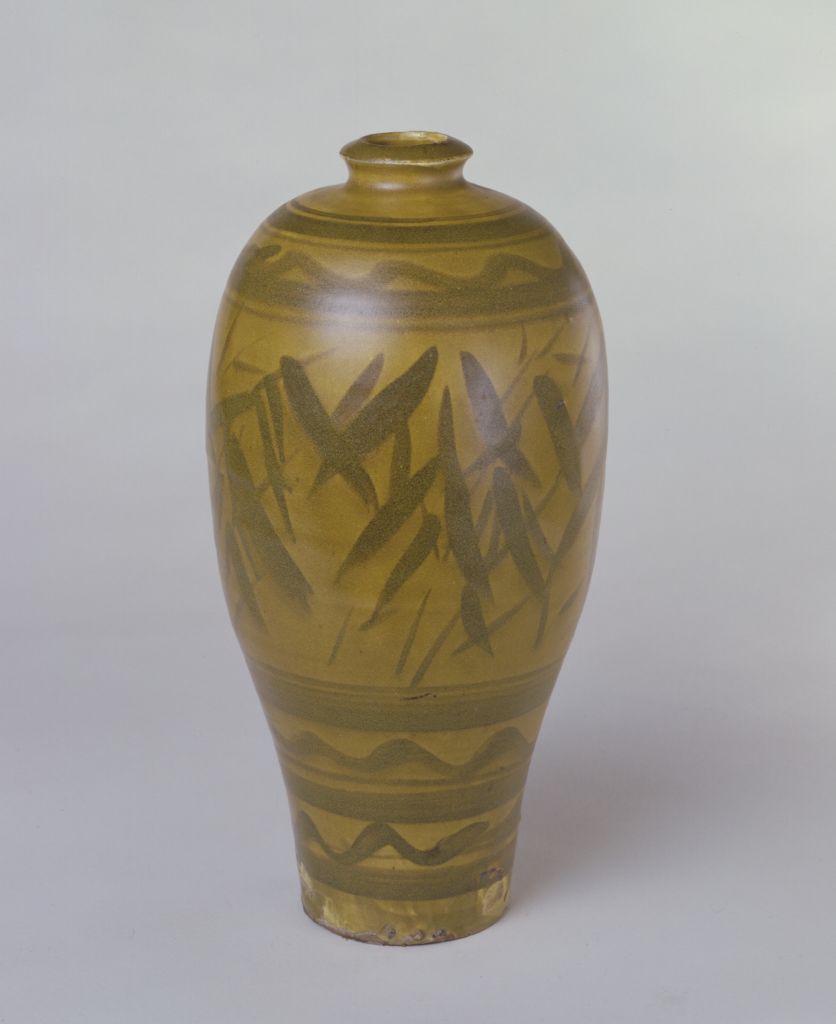 图片[1]-Yellow glaze black color bamboo vase-China Archive